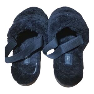 UGG all black Size 10 women’s slippers.
